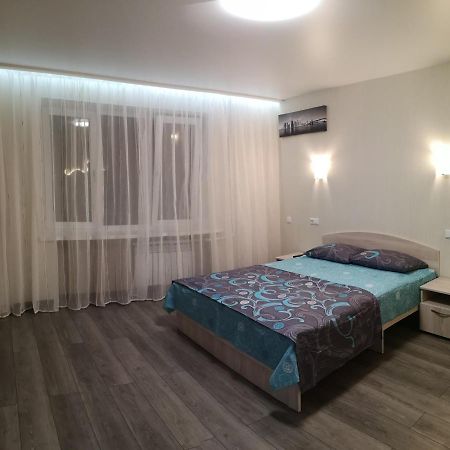 Новая Квартира На Пр. Соборном Возле Зну Zaporizhia Buitenkant foto