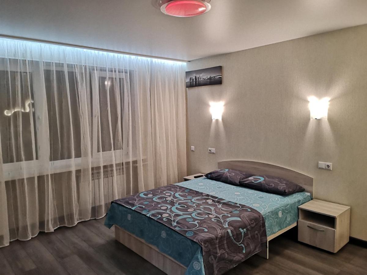 Новая Квартира На Пр. Соборном Возле Зну Zaporizhia Buitenkant foto